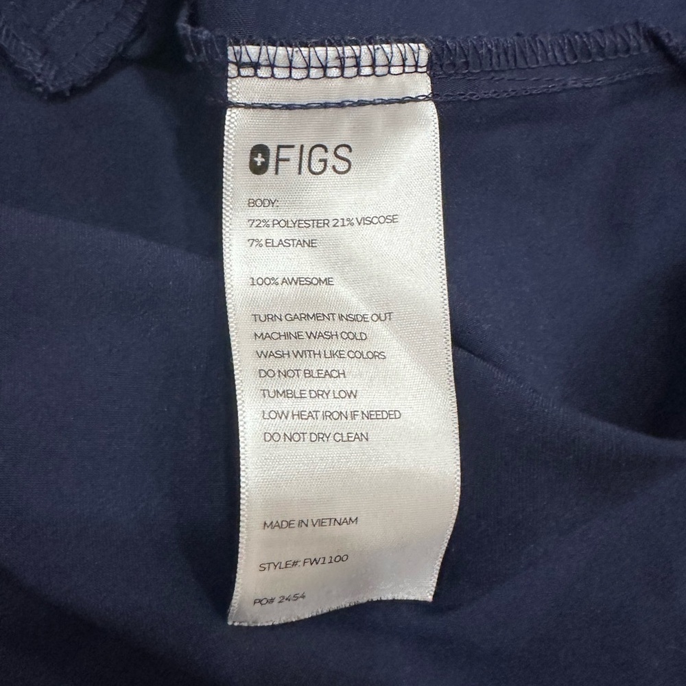 Figs Casma 3 Pocket Scrub Top in Navy Blue Size XXL - Picture 4 of 4